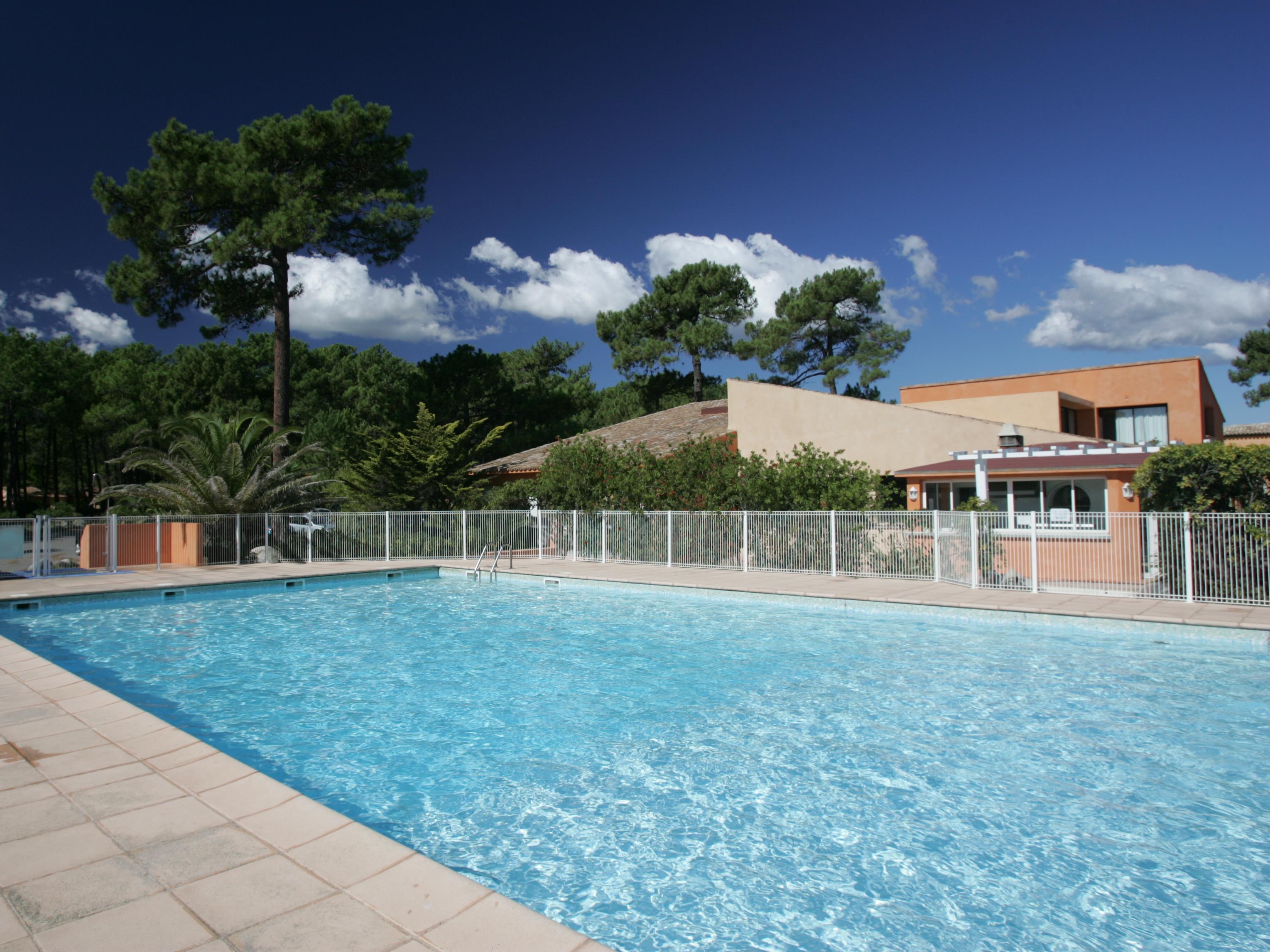 Residence Cala Bianca Borgo  Exteriör bild