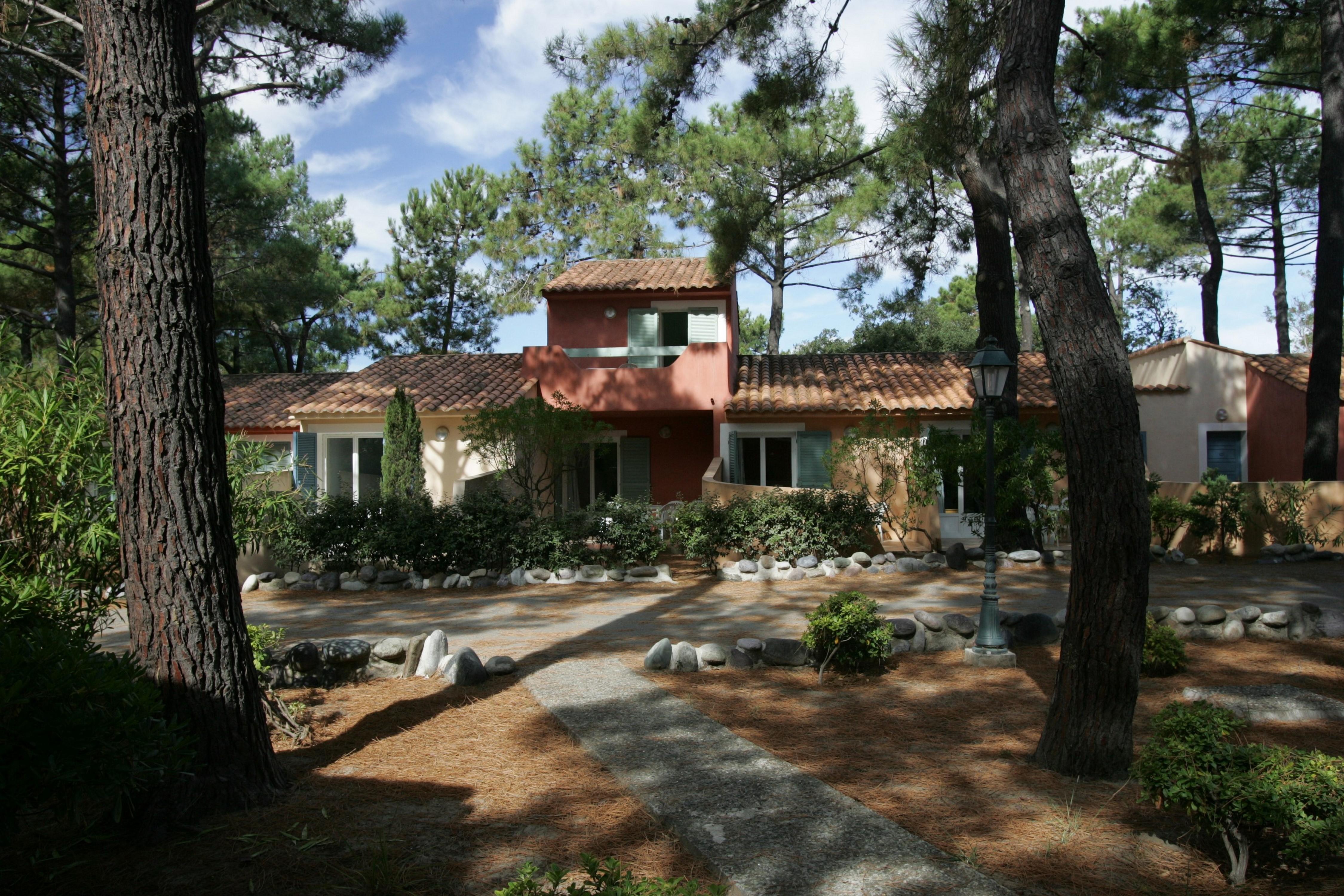 Residence Cala Bianca Borgo  Exteriör bild