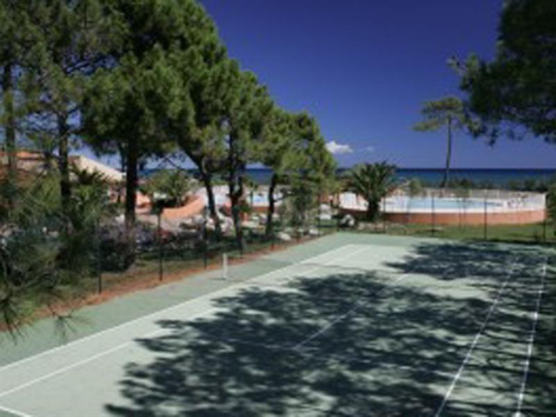 Residence Cala Bianca Borgo  Exteriör bild