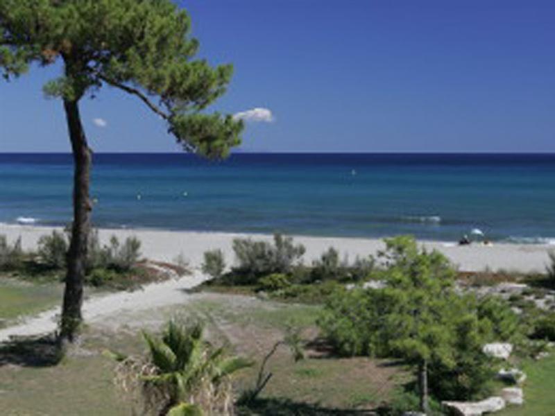 Residence Cala Bianca Borgo  Exteriör bild