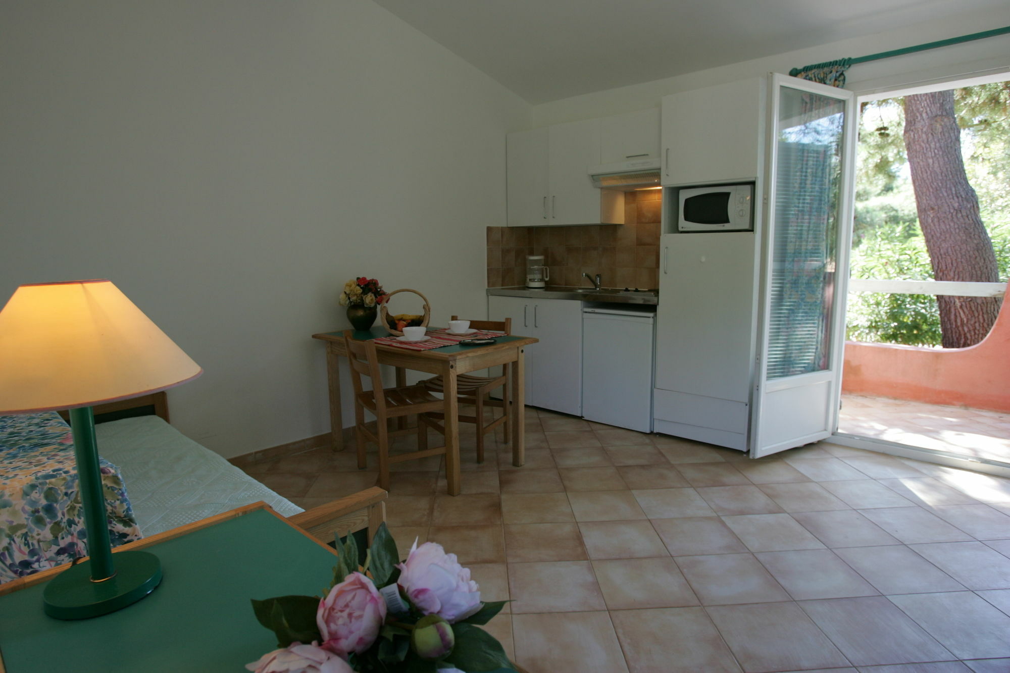 Residence Cala Bianca Borgo  Exteriör bild