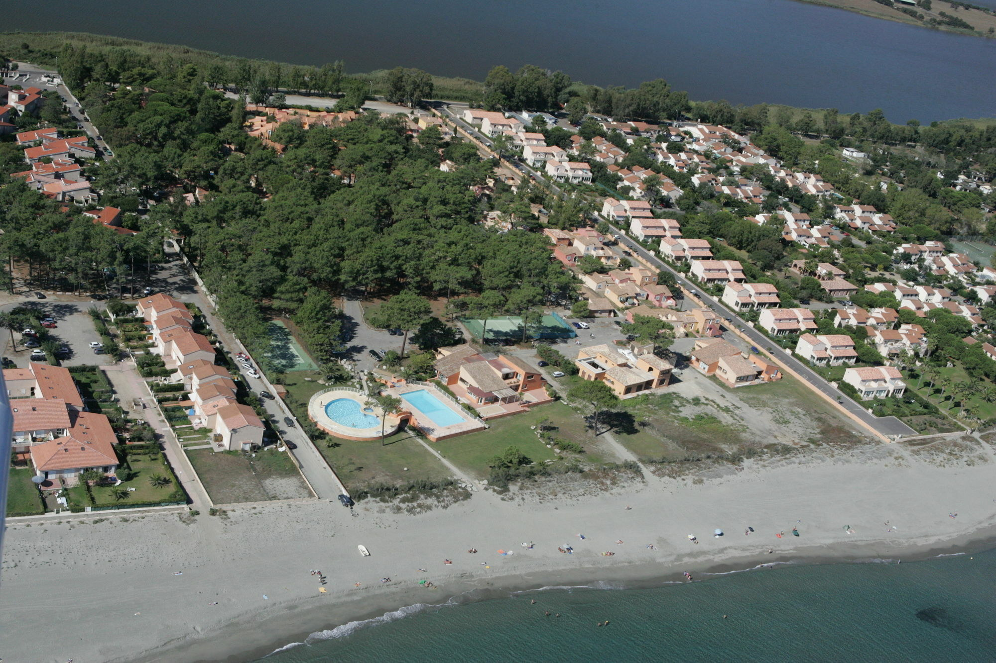 Residence Cala Bianca Borgo  Exteriör bild